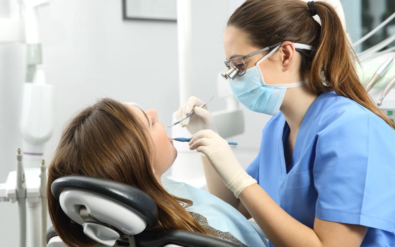 wisdom teeth removal in nw calgary