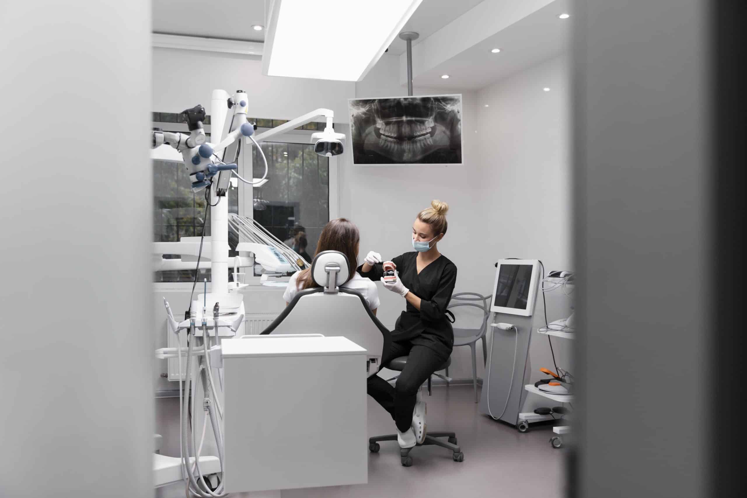 dentist near hamptons